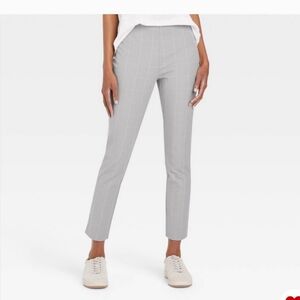 Women's Gray Checkered Pants